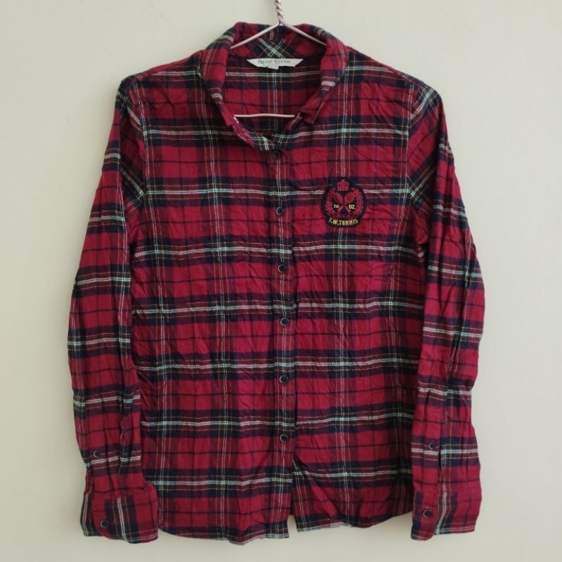 Kemeja Pria Teenie Weenie K053