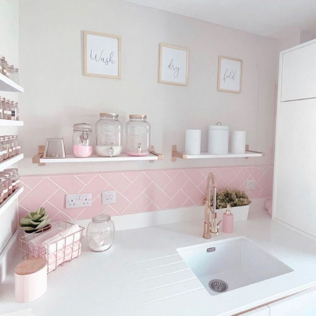 Mustika Pink Glossy No Bevel Keramik Backsplash Dinding Dapur / Keramik Dinding Kamar Mandi