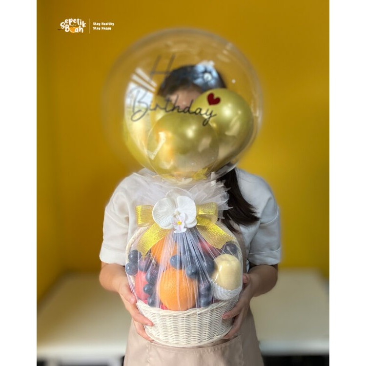 

Sepetikbuah - Golden Birthday Fruit Hampers with Balloons | Hampers Buah Segar dengan Balon Pvc