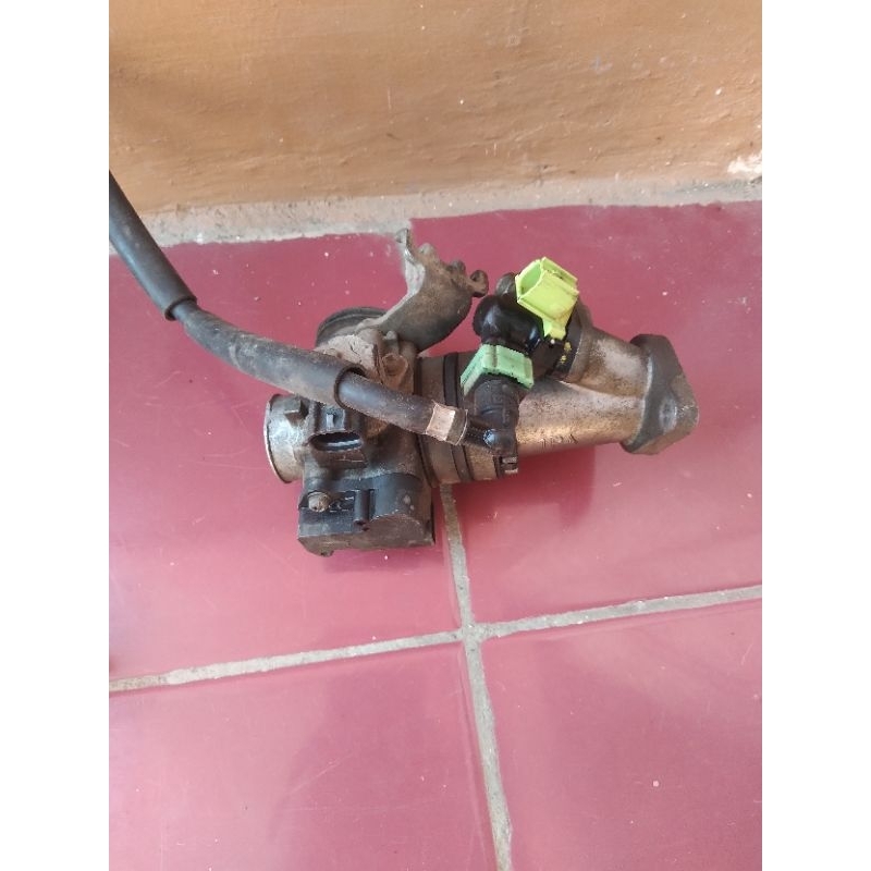 throotle body vixion R15