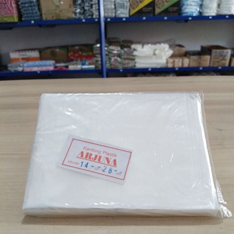 Plastik PP Bening Arjuna 14x28 (02)