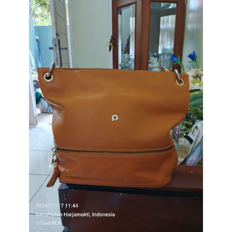 [Preloved] Tas Kulit Wanita Papillon