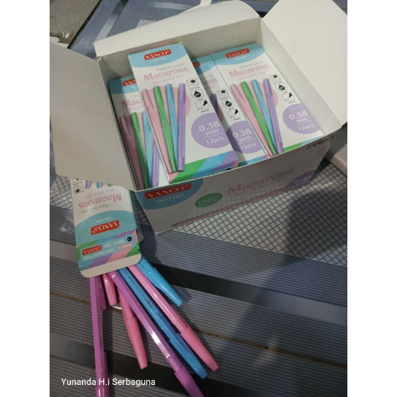 

( 1 PAK ISI 12 ) BOLPEN STANDART VNCO WARNA HITAM