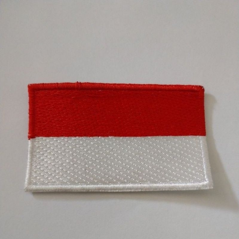 

Bendera Merah Putih Bordir Komputer Size 3x5 Cm