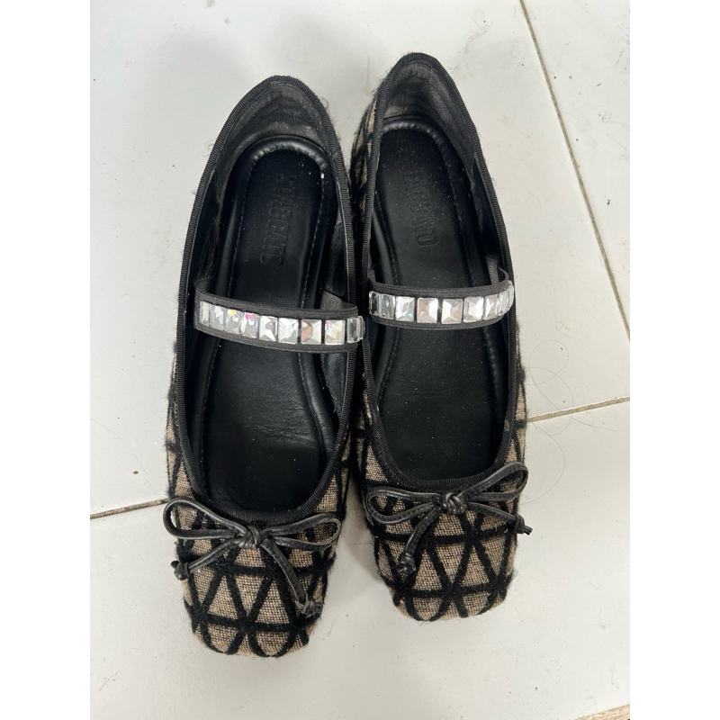 

preloved staccato flatshoes (harga pas)