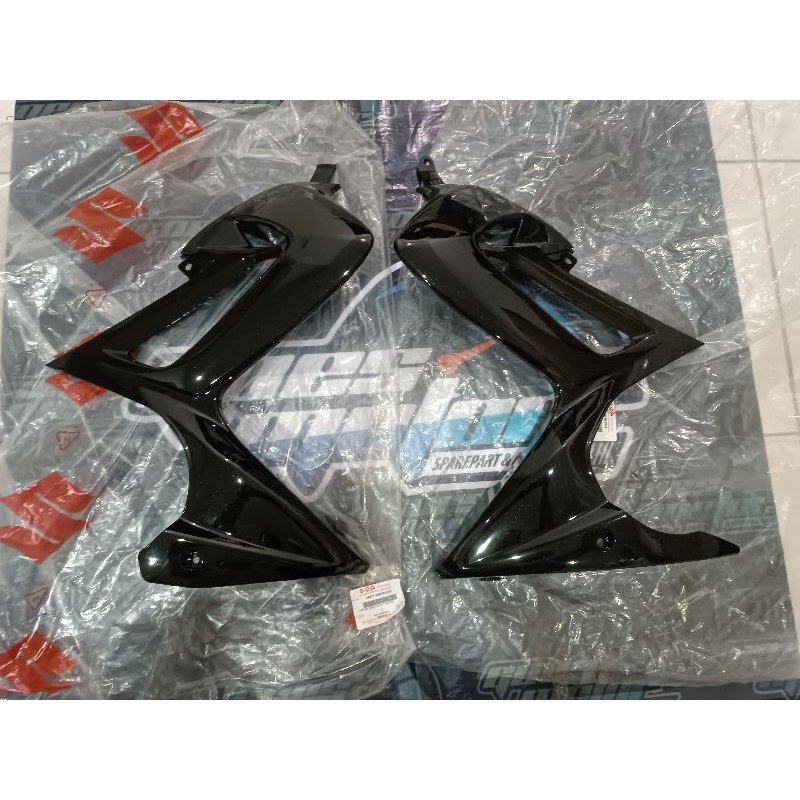 Sayap kiri kanan SATRIA FU 150 CBU CKD / BARONG (BLACK) original sgp