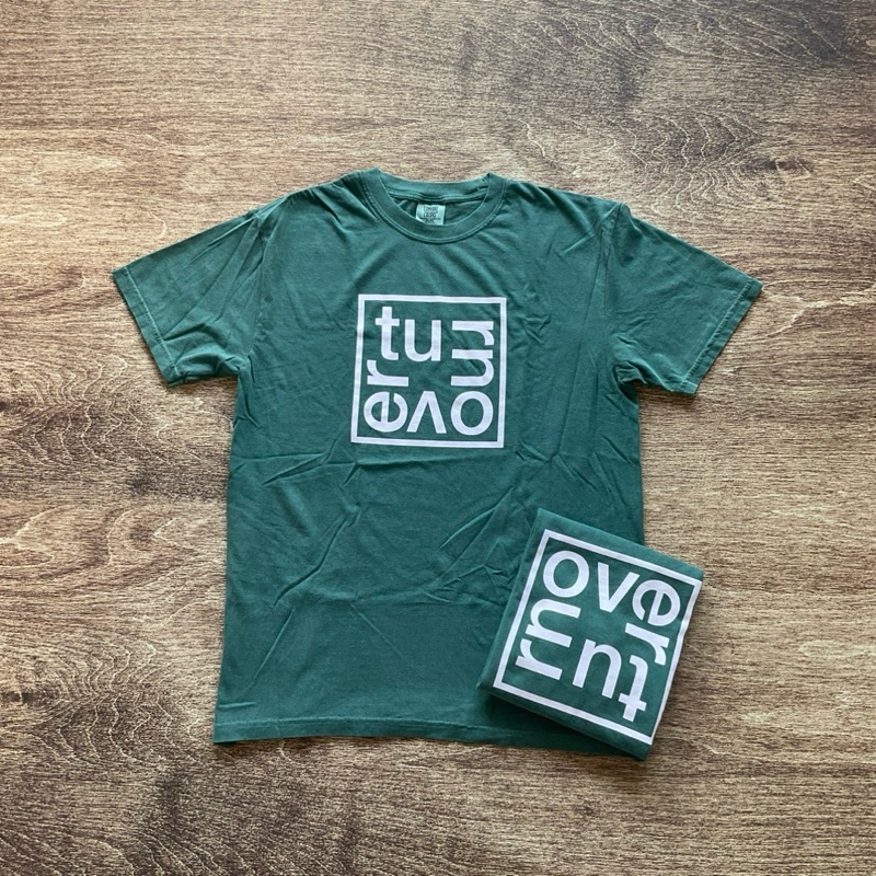 KAOS BAND OFFICIAL TURNOVER - BOX LOGO GREEN TSHIRT MERCHANDISE