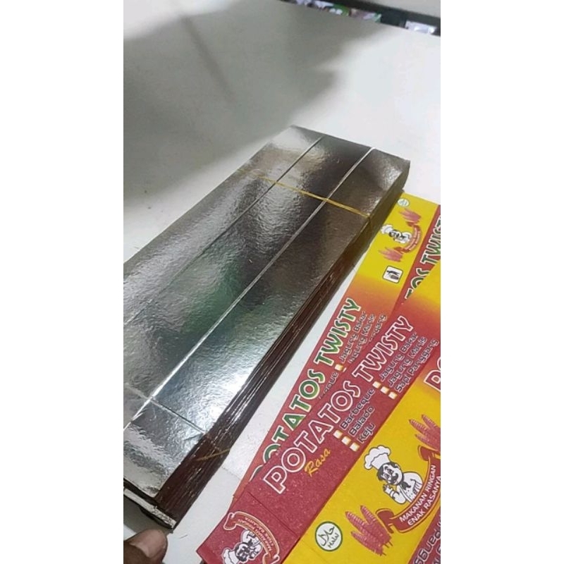 

PRODUK BARU 300 LEMBAR KERTAS KENTANG ULIR BAHAN IVORY FOIL, KOTAK KENTANG SPIRAL, KEMASAN KENTANG ULIR/SPIRAL