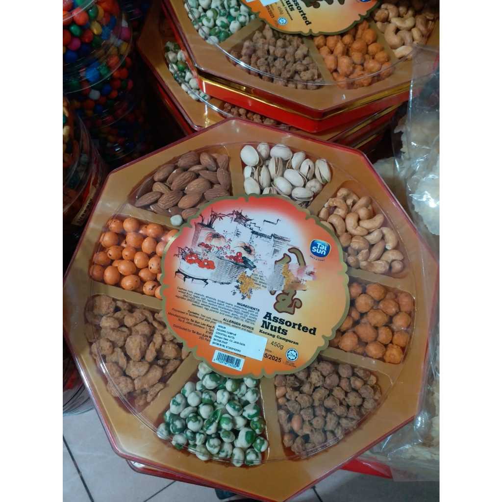 

ANEKA KUE KUE NATAL / KUE NATAL TAHUN BARU / GIFT / HAMPERS/ HADIAH / KUE NATAL