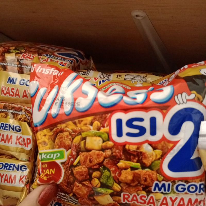 

MIE INSTAN SUKSESS ISI 2 RASA AYAM KECAP 129g