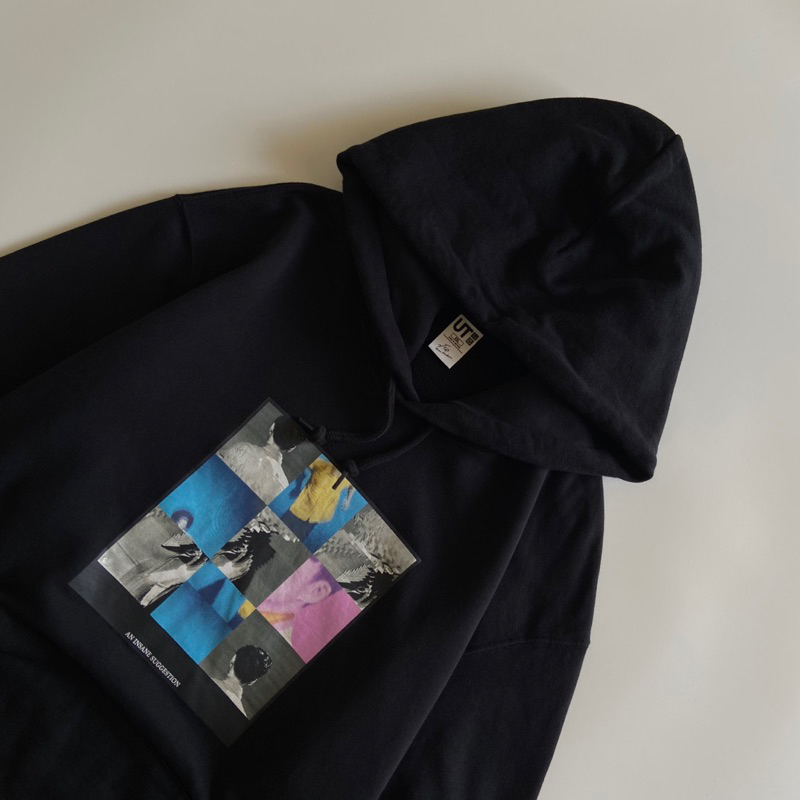 HOODIE UNIQLO UT X GEN HOSHINO