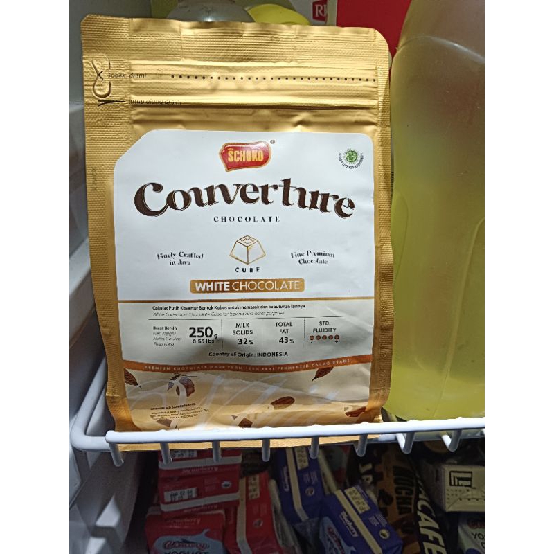 

Schoko Converture White Chocolate Cucumber Cubed