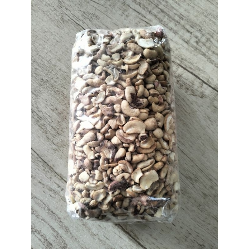 

Kacang Mete Mede patahan mentah 1kg