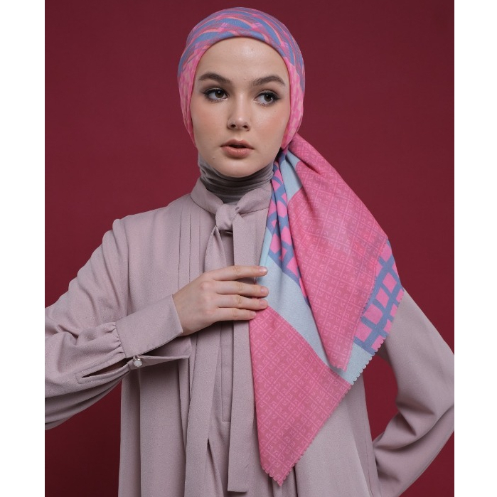 Shafira Meredith Scarf Printed | Hijab Kerudung Segi Empat Motif With Box