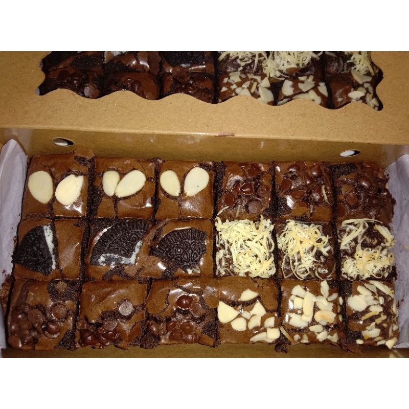 

Fudgy brownies medium 20x10