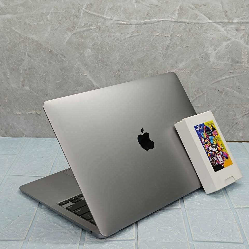 MACBOOK AIR 2020 CHIP APPLE M1 RAM 8 GB SSD 256 GB SECOND