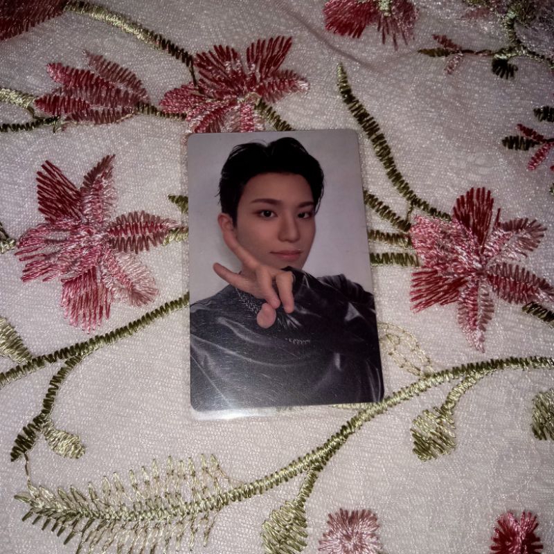 [TREASURE] PHOTOCARD PARK JEONGWOO POB APW APPLEWOOD REBOOT PVC OFFICIAL