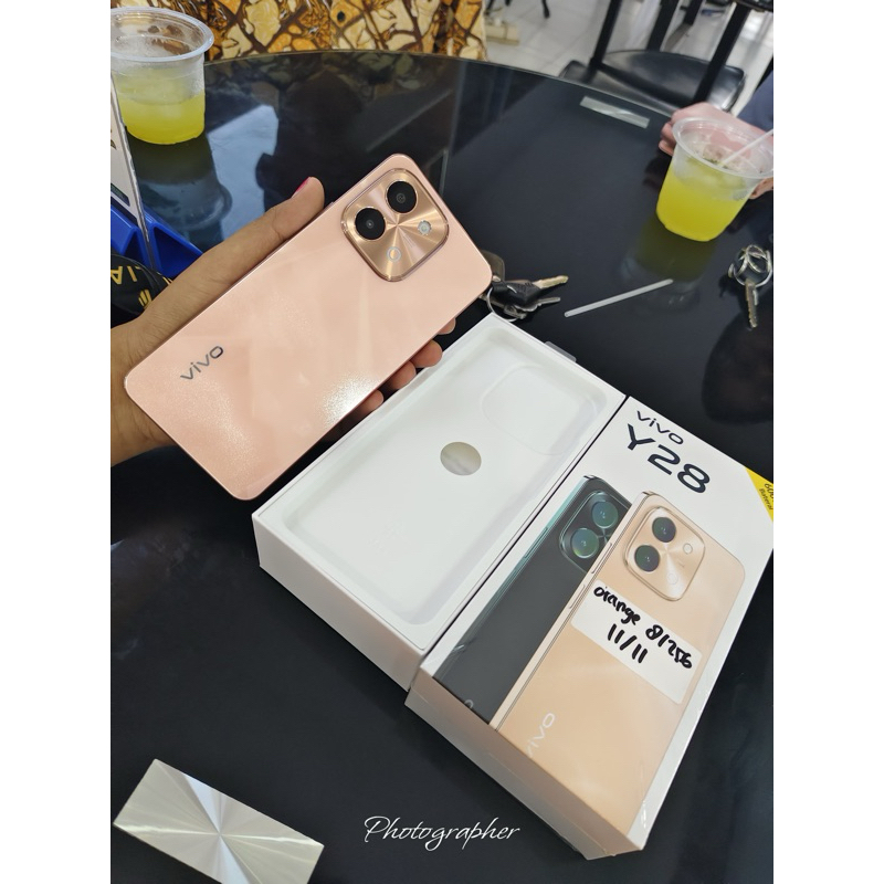 Vivo y28 Ram 8+8/256gb