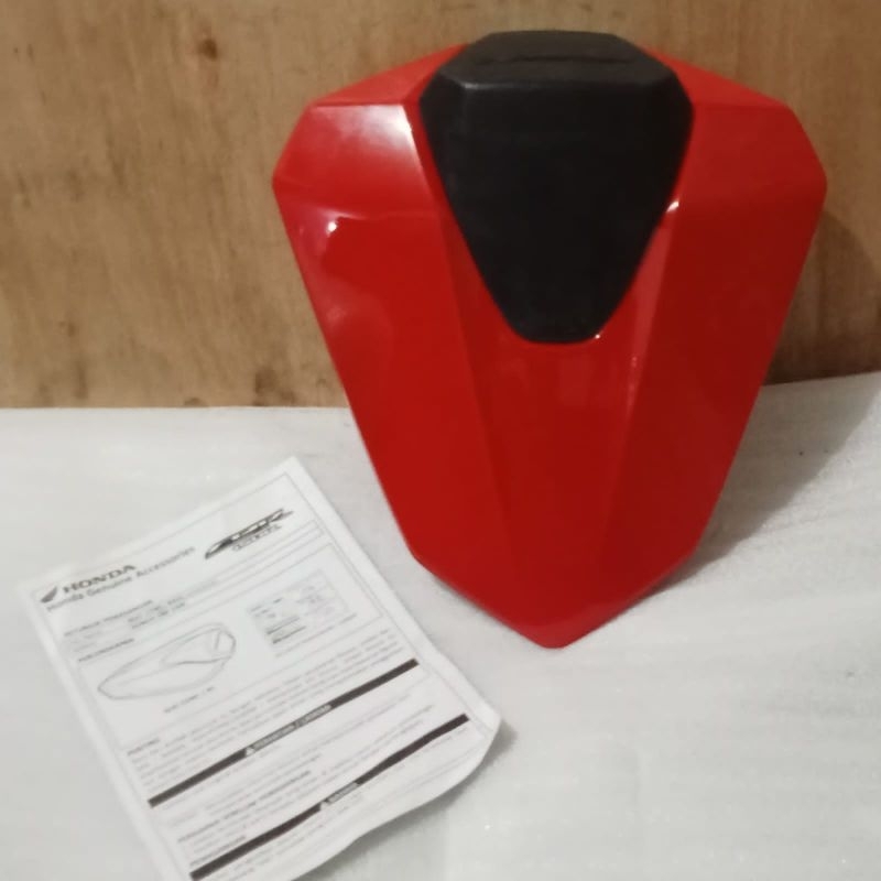 Single Seat Cowl Black Mat Merah Honda CBR 150 R 150r Original Ori Honda 83450-K45-GRED