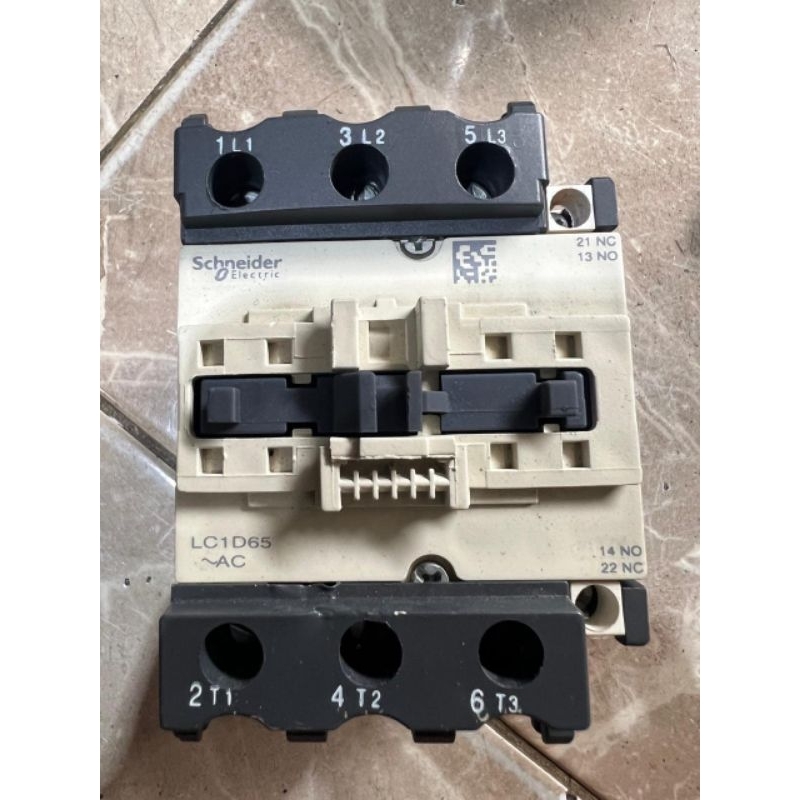 CONTACTOR LC1D65 80A SCHNEIDER