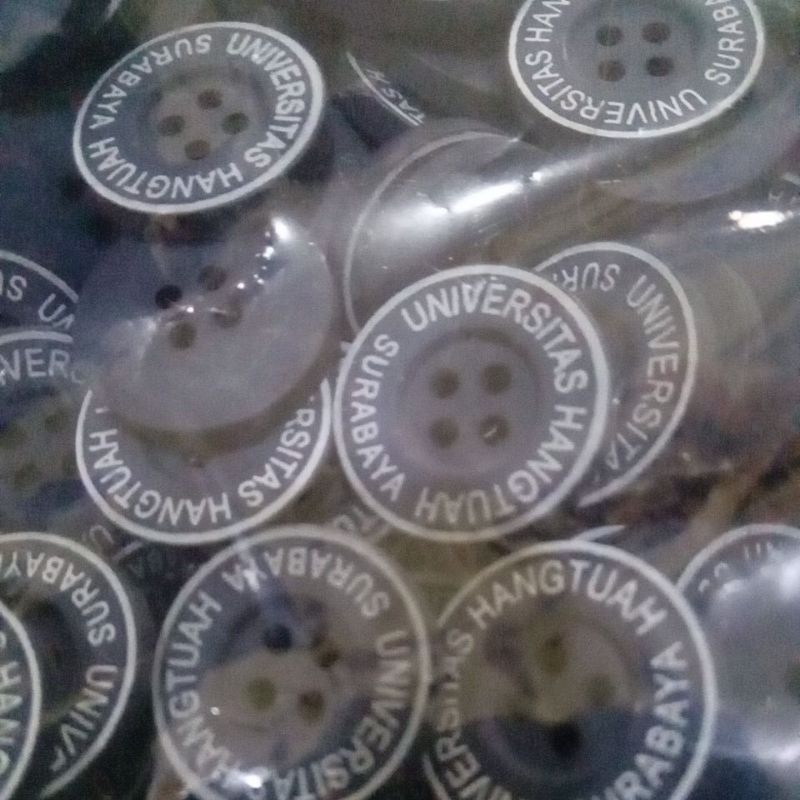 kancing jas almamater hangtuah Surabaya jatim