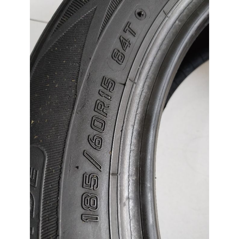 Ban dunlop 185 60 R15