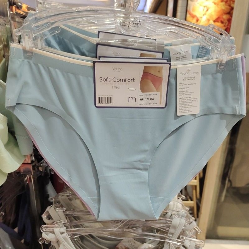 YOUNG CURVES PANTY SEAMLESS PACK ISI 3 PCS