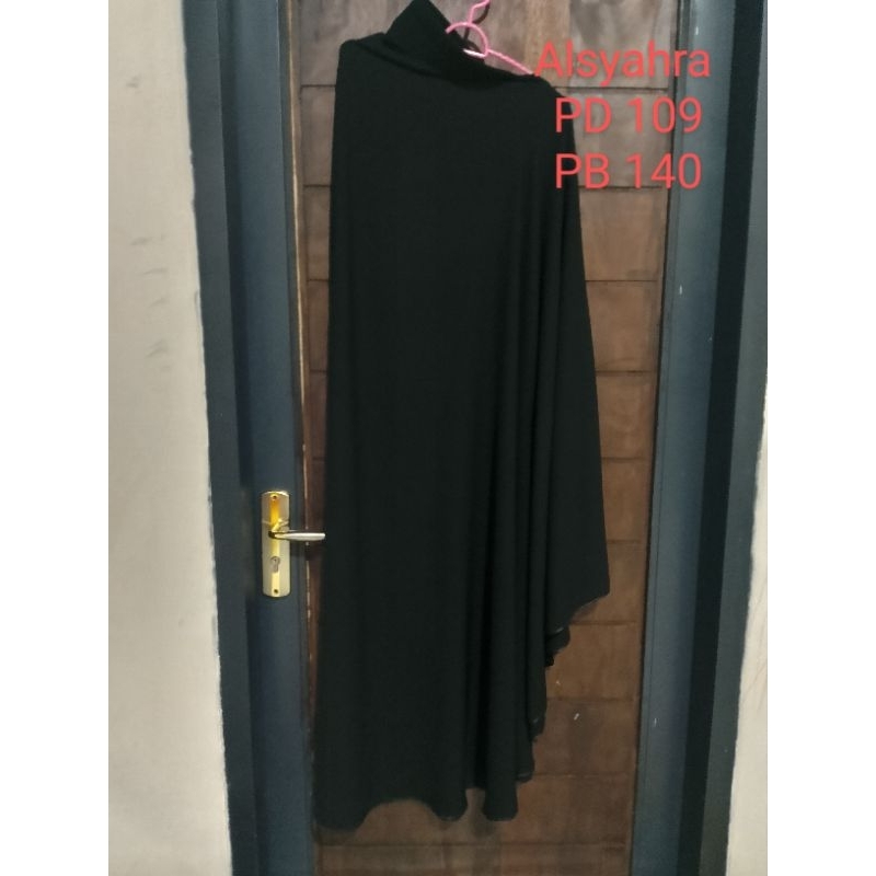 Preloved Khimar Alsyahra super jumbo jetblack
