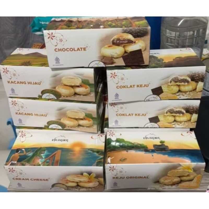 

Pia Agung Oleh Oleh Khas asli Bali. Pia Coklat Duren Cappucino Keju Tiramisu