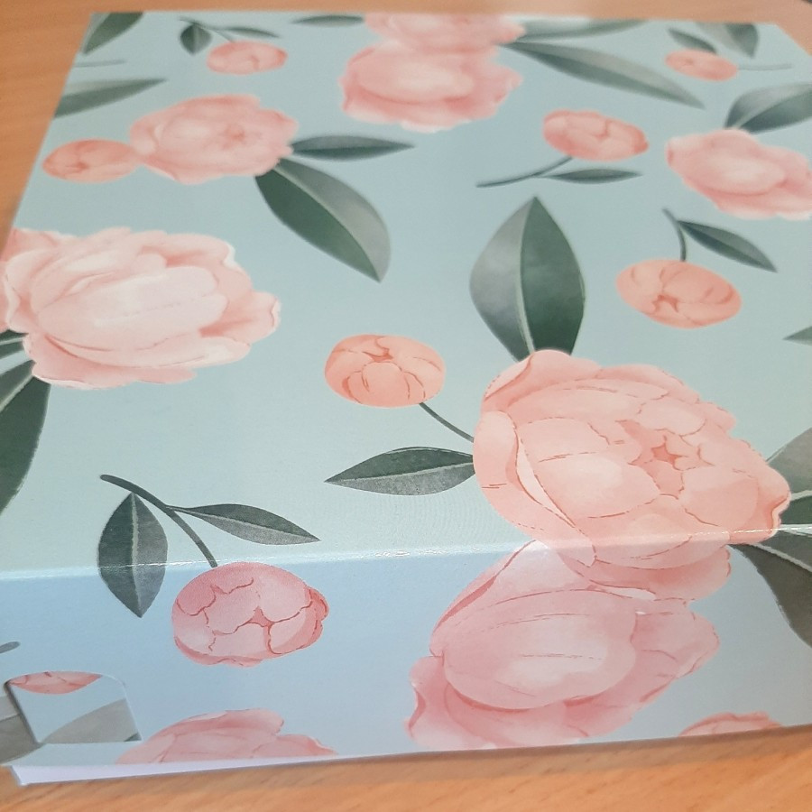 

( 5 Pcs ) Kotak Hampers Kue Lapis Legit Box Packaging Cake Marmer Motif Bunga Pink Ukuran 25x25x7 cm