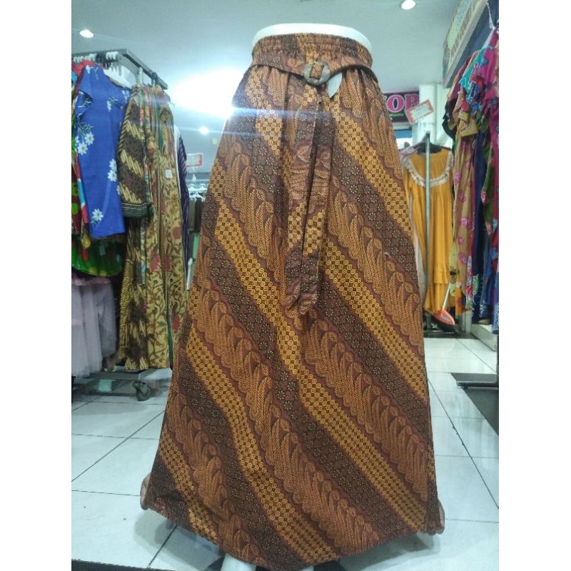 Obral Rok katun  pinggang karet belakang melar ke 110 cm PJ rok 100 cm