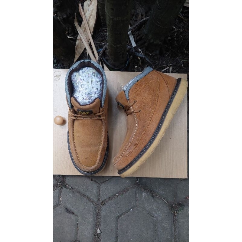 Boots Caterpillar Moctoe Mid