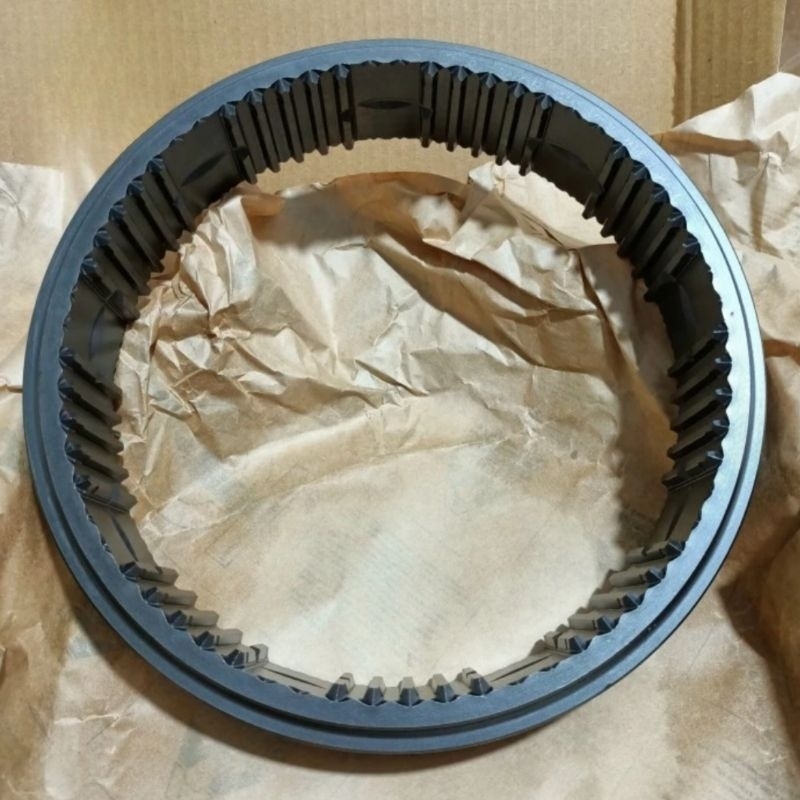 SLIDING SLEEVE 63T HINO 500 FM320TI TRANSMISI M009 ITALY S3345-E0030