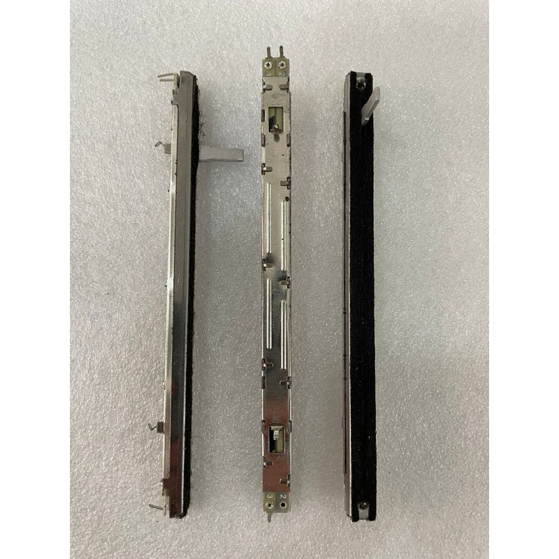 Potensio mixer geser 12,8cm 10k 10042