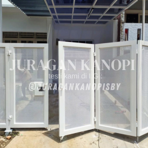 Pagar minimalis / pagar rumah plat perforated terpasang