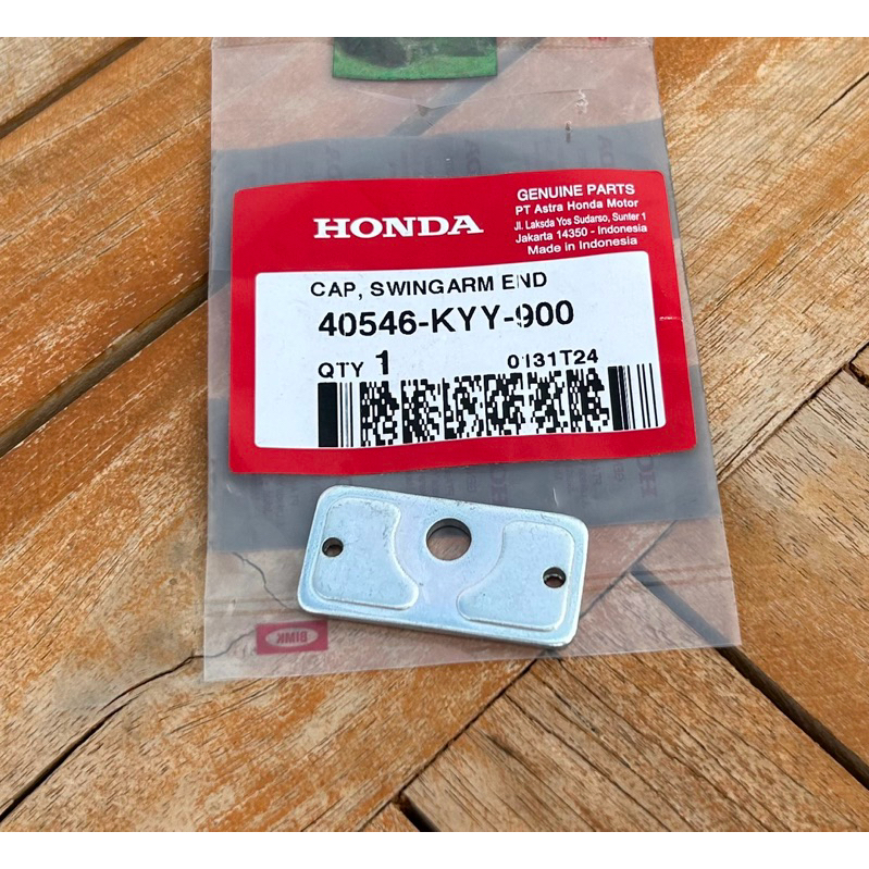Plat Tutup Swing Arm Setelan Rantai SupraX125FI New Blade 110/125 Ori AHM 40546KYY900