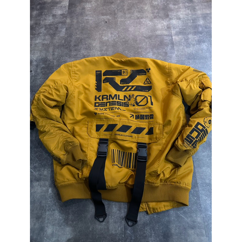 jaket bomber kremlin genesis