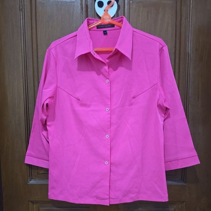 Prelovedbytwins-preloved kemeja CONTEMPO- pink fushia-L