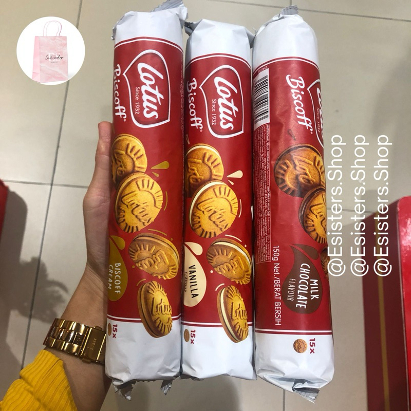 

Biskuit Lotus Biscoff Sandwich Milk Chocolate Vanila Cream Biscuits Lotus 150 gram