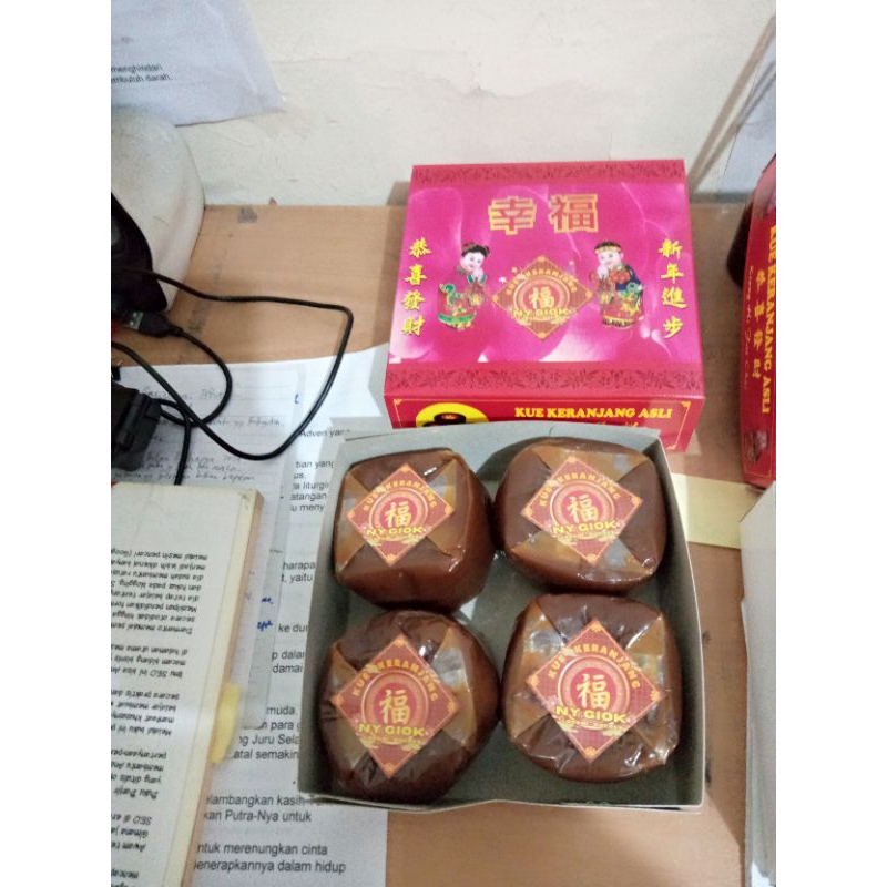 

K5 Kue keranjang/dodol Cina ori Ny.Giok Losari Brebes