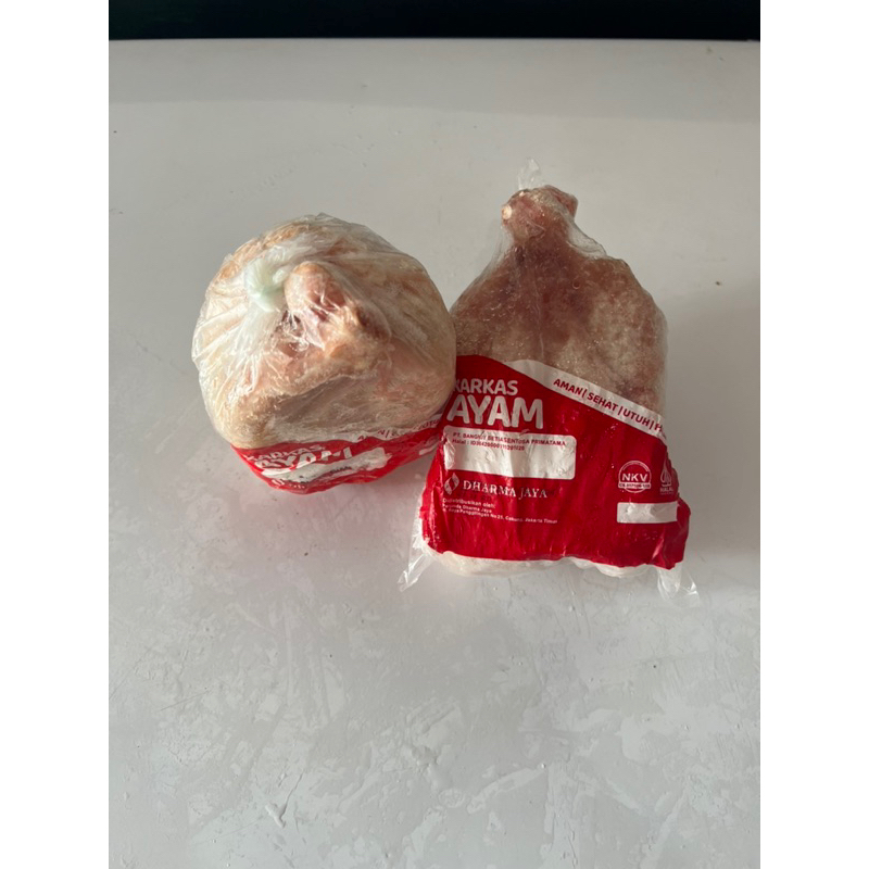 

ayam utuh frozen 1 ekor