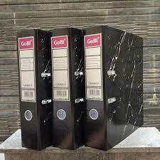 

ODNER / OTNER / ORDNER / ODNER GOBI BESAR HITAM 8401 ISI 12 PCS