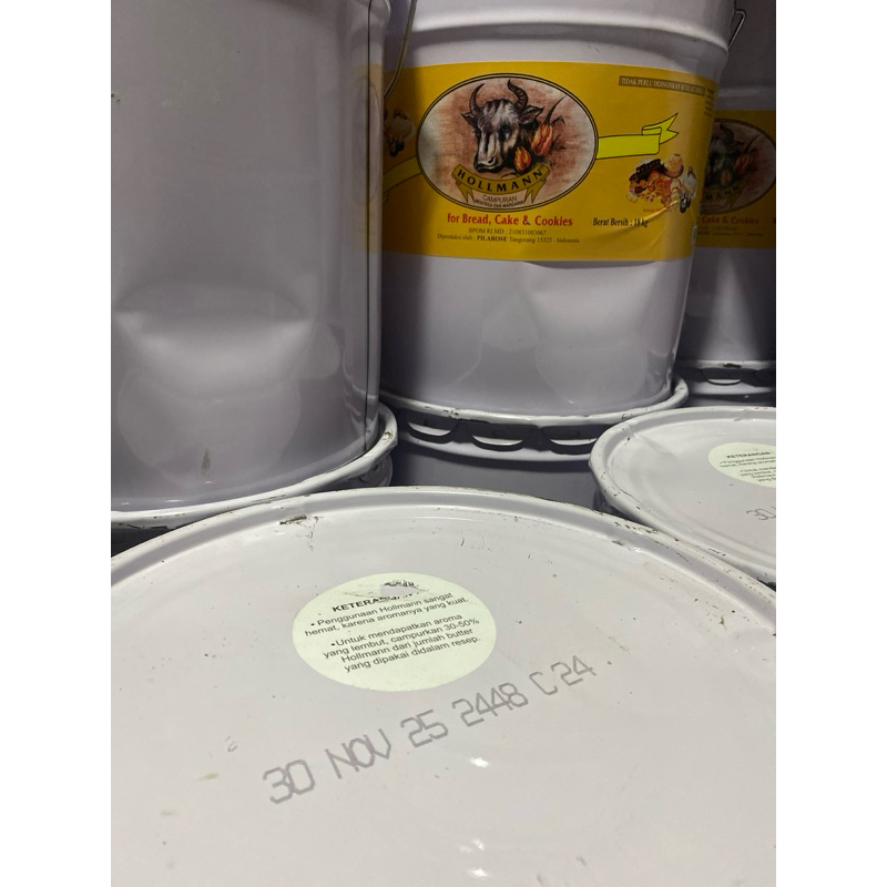 

BgKr HOLLMANN BUTTER REEPACK 1000 gr & 500 gr EXP FEB 2026