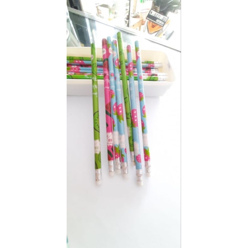 

*Omah Desain* **pensil+penghapus** pensil tiga warna pink green and blue. pensil murah