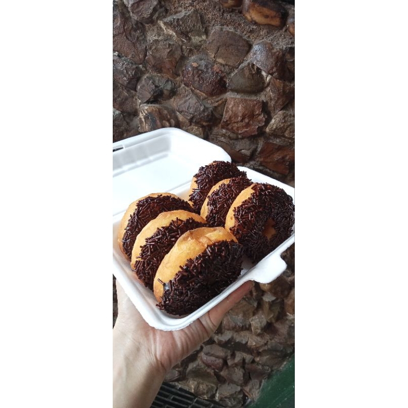 

donat kentang coklat meses murah menul fluffy