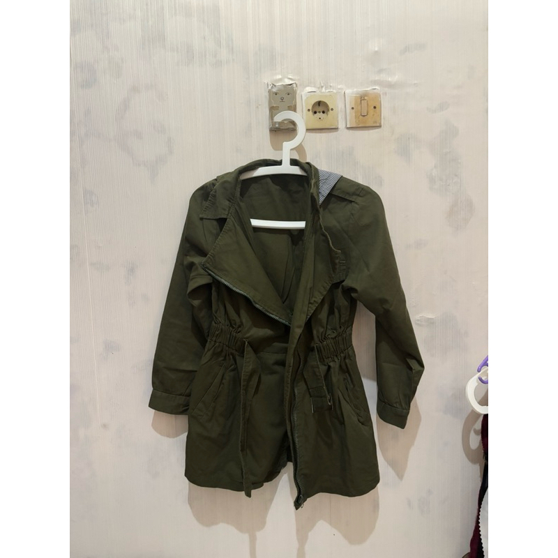 (PRELOVED) jaket army wanita