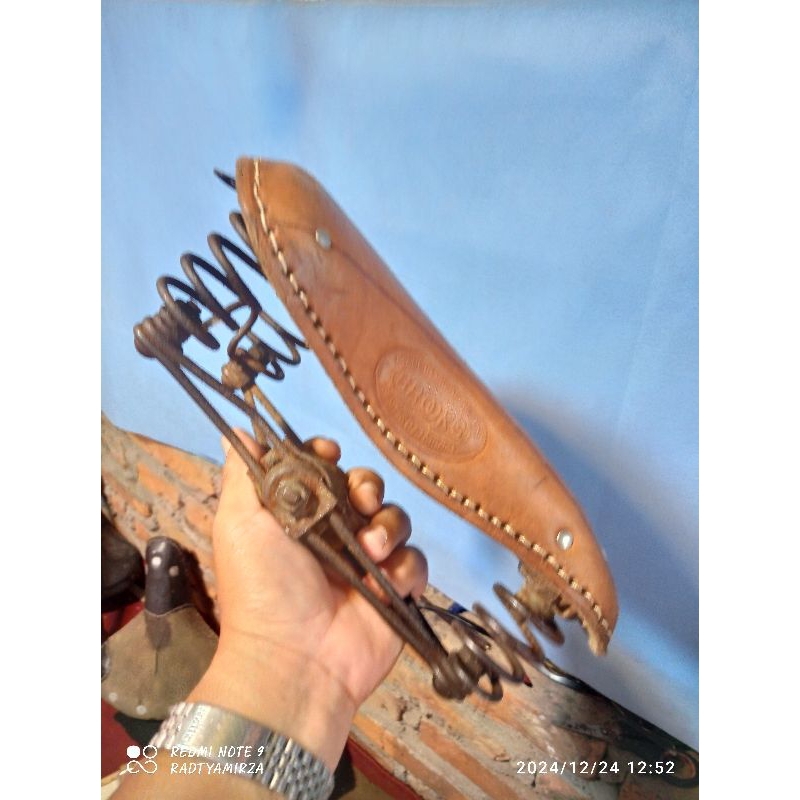 sadel sepeda onthel untuk dames