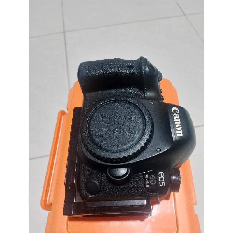 Canon 6D Mark II
