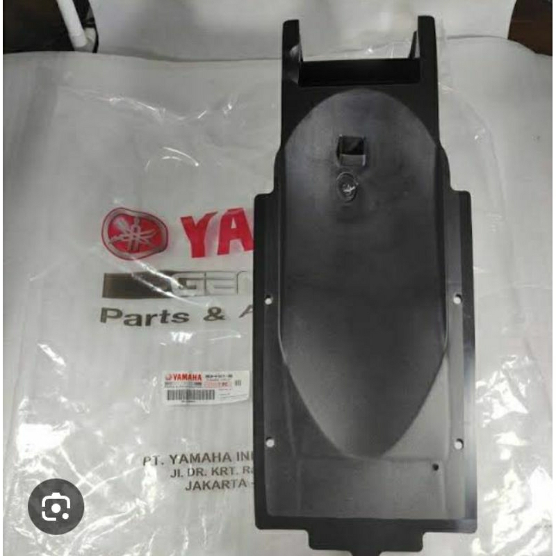 Slebor spakbor belakang Yamaha all new Vixion r New 155 asli Original Yamaha BK8-F1611-00