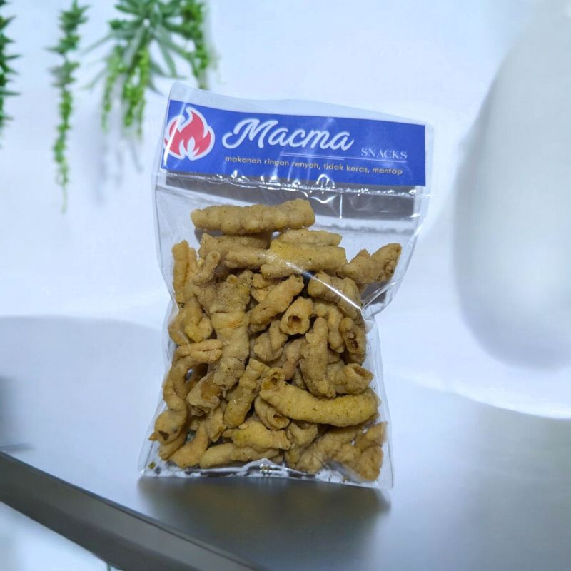 

MACMA KRIPSUS KERIPIK USUS ORIGINAL PEDAS DAUN JERUK 65 GRAM KUALITAS SUPER